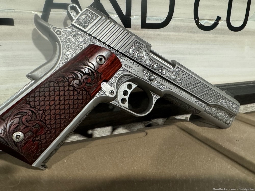 Kimber custom AAA unfired engraved pistol penny start no reserve-img-2