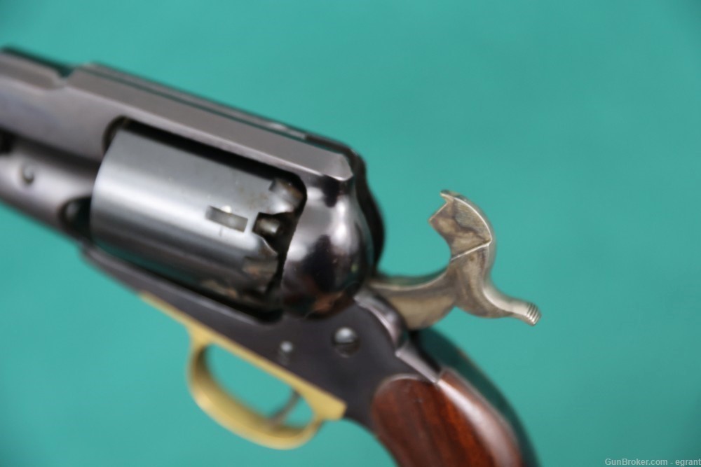 BP824 Pietta 1858 Remington cap & ball revolver in wood box  flask-img-9
