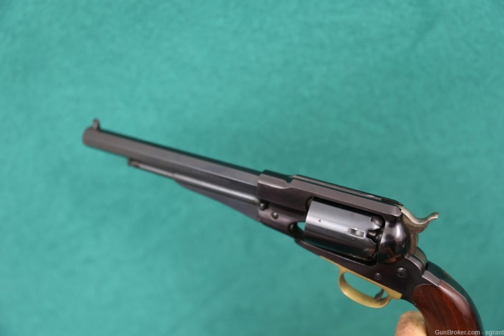 BP824 Pietta 1858 Remington cap & ball revolver in wood box  flask-img-2