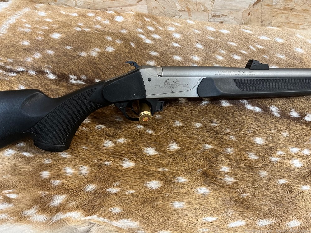 Traditions Pursuit G4 50 caliber Muzzleloader Like New-img-4