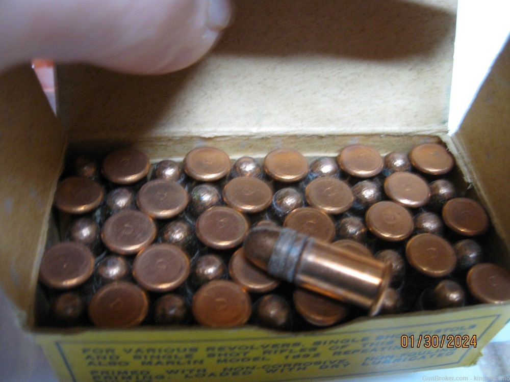 Very Scarce 32 SHORT RIMFIRE 50 rds Canuck CIL Excellent RF Ammo; more too-img-3