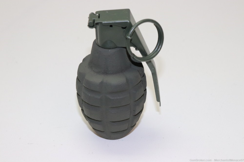 Replica Pineapple style Hand grenade with green spoon each E8276-img-0