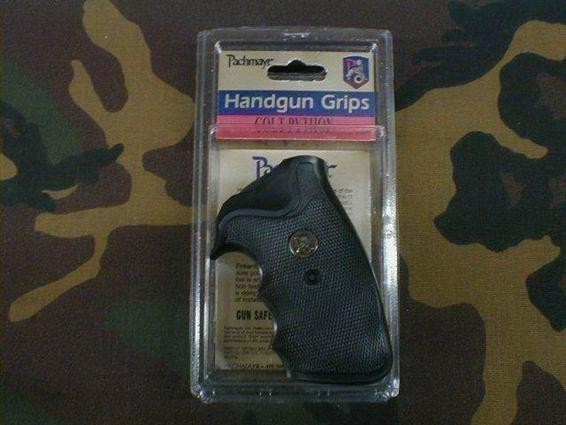 Pachmayr Gripper Combat Grip Colt Finger Pos.(New)-img-0