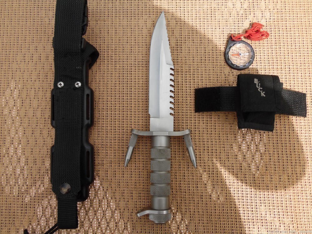 US BUCKMASTER MODEL 184 FIGHTING KNIFE SURVIVAL KNIFE WITH SCABBARD (Pics)-img-8