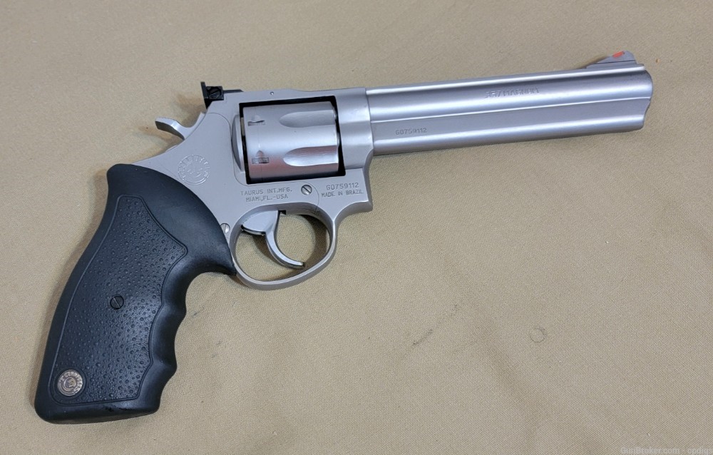 Taurus Model 66 Stainless. 357 Magnum Revolver 7 Shot-img-4