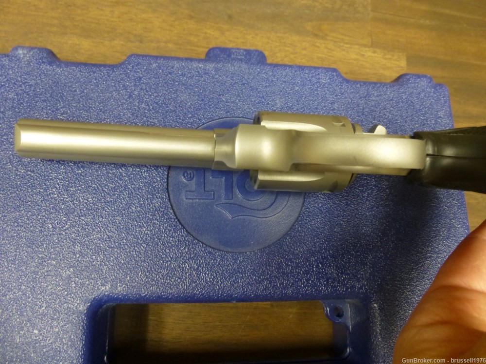 Colt SFVI SF6 .38 special 4in barrel SF-VI rare with box and manual !-img-10