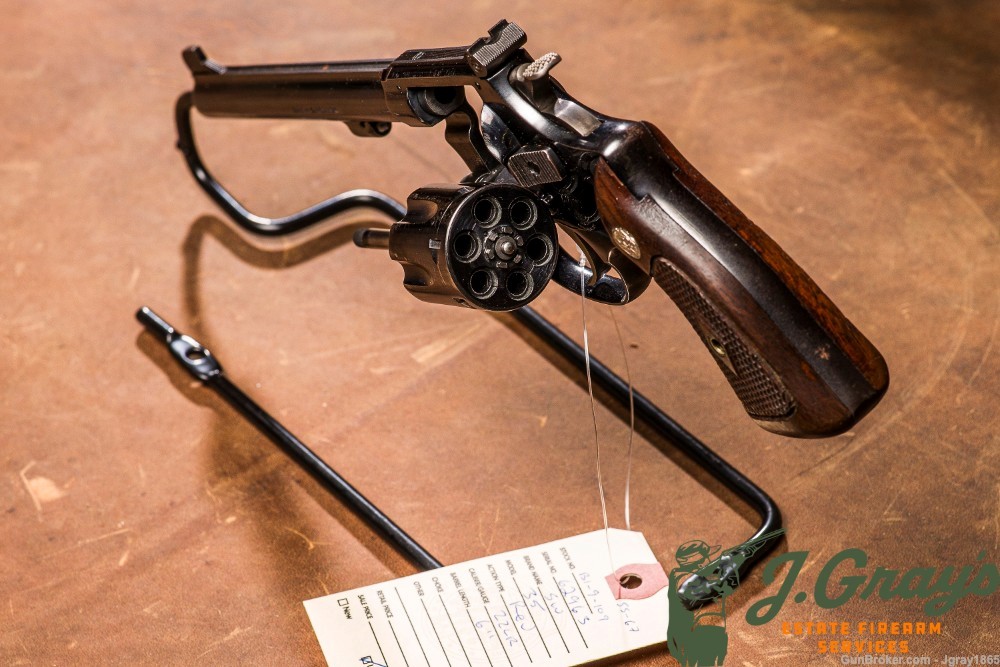 Smith & Wesson Model 35 .22LR Revolver-img-3