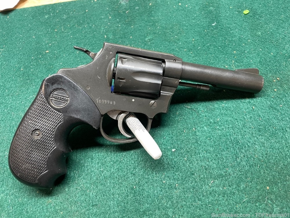 Armscor Rock island Revolver 202 .38 special 4" blued da/sa-img-1