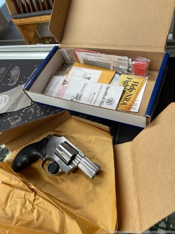 Very Nice Smith & Wesson Model 640-3 357 mag in box-img-0