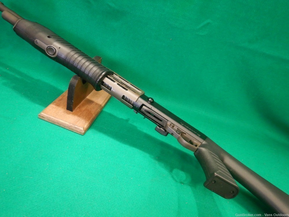 Franchi SPAS-12 12 Gauge Pump / Semi-Auto Tactical Shotgun-img-12