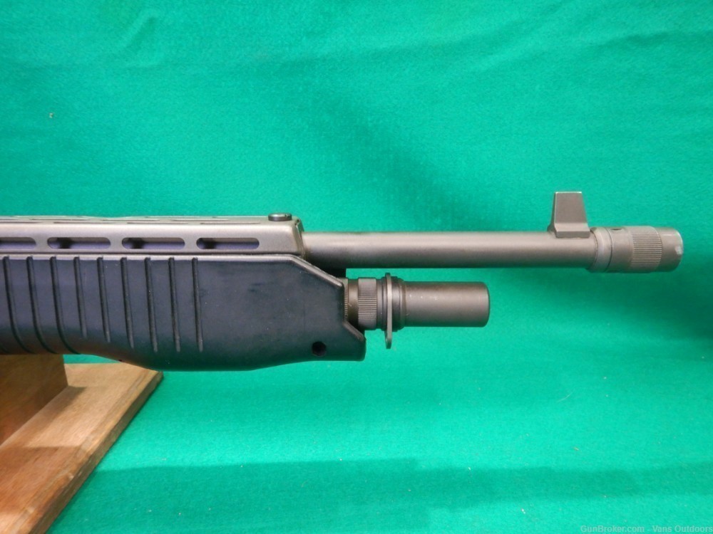 Franchi SPAS-12 12 Gauge Pump / Semi-Auto Tactical Shotgun-img-4