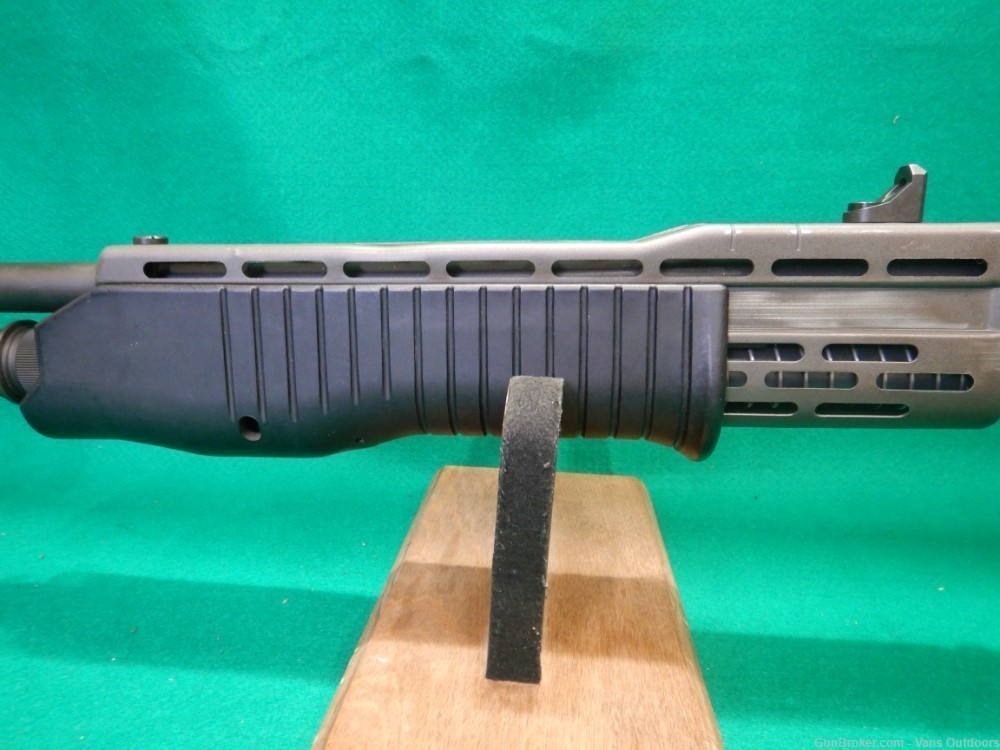 Franchi SPAS-12 12 Gauge Pump / Semi-Auto Tactical Shotgun-img-9