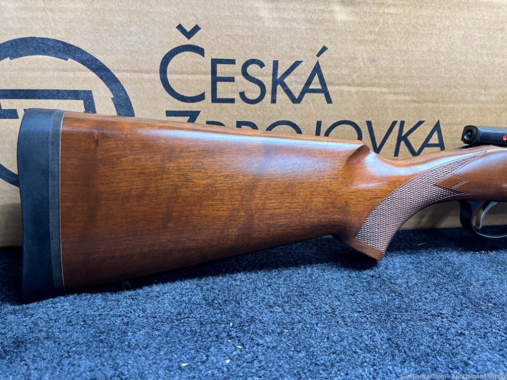 USED LIKE NEW CZ 550 in 9.3x62mm Mauser with a 23.6" Brl and Holds 5 Rnds! -img-4
