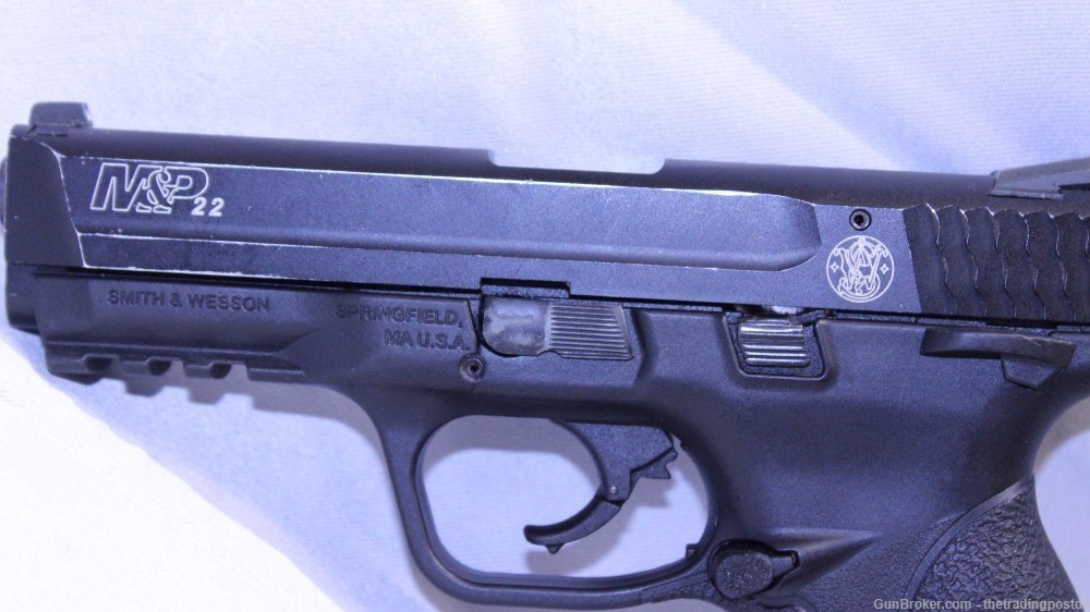 SMITH AND WESSON M&P 22LR PISTOL-img-6