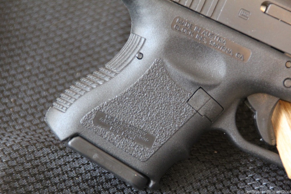 Glock G27 Gen3 P1-27502-9 Sub-Compact 40 S&W 9+1 3.43" 1997 Black -img-4