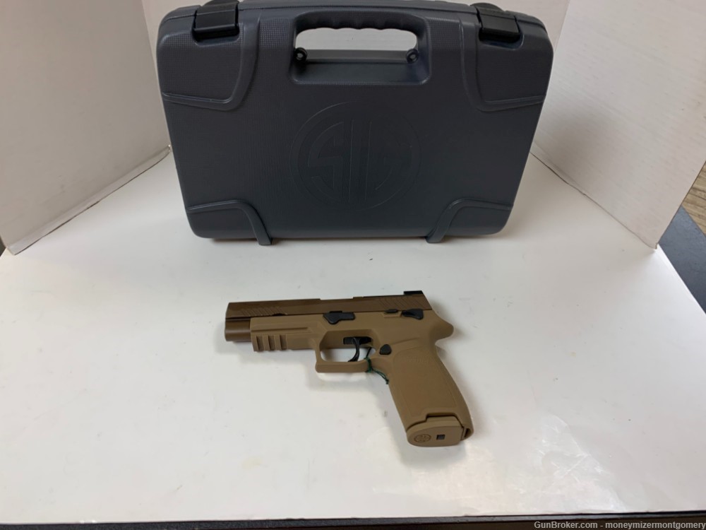 Sig Sauer P320 M17 9MM Pistol W/case and 3 mags-img-2