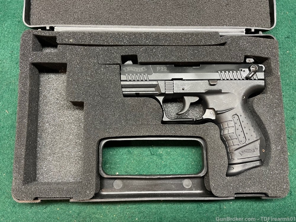 Walther P22 Black .22 lr semi auto pistol w/ original box-img-3