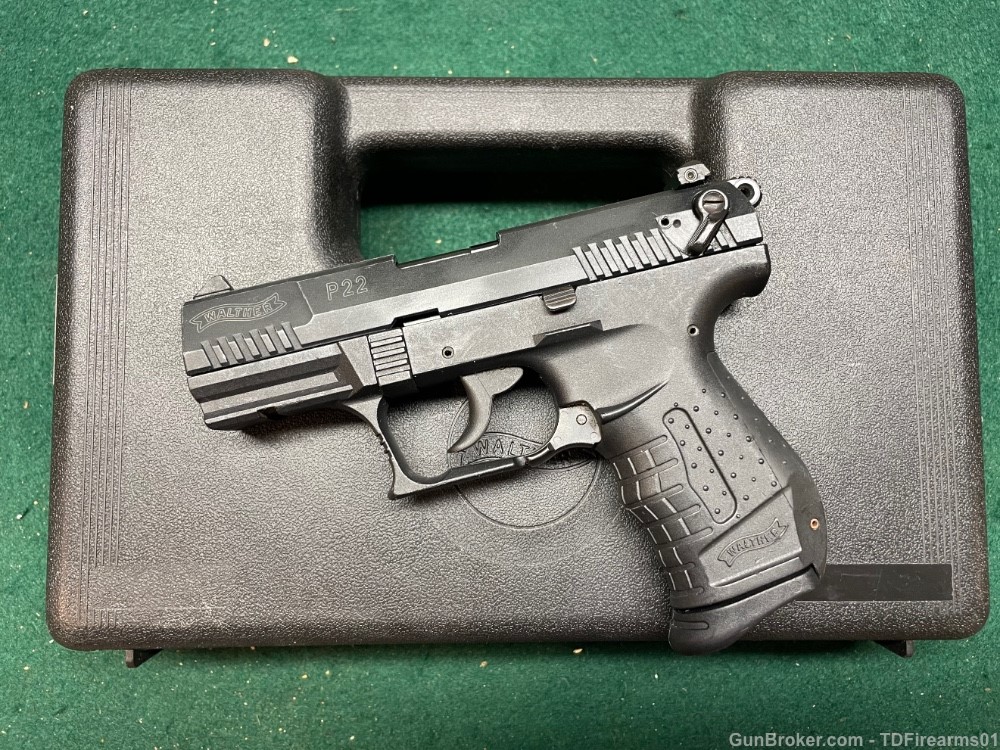 Walther P22 Black .22 lr semi auto pistol w/ original box-img-0