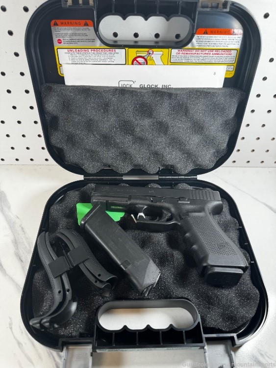 Glock 17 GEN4 9mm Night Sights Police Trade NICE No Reserve NR-img-0