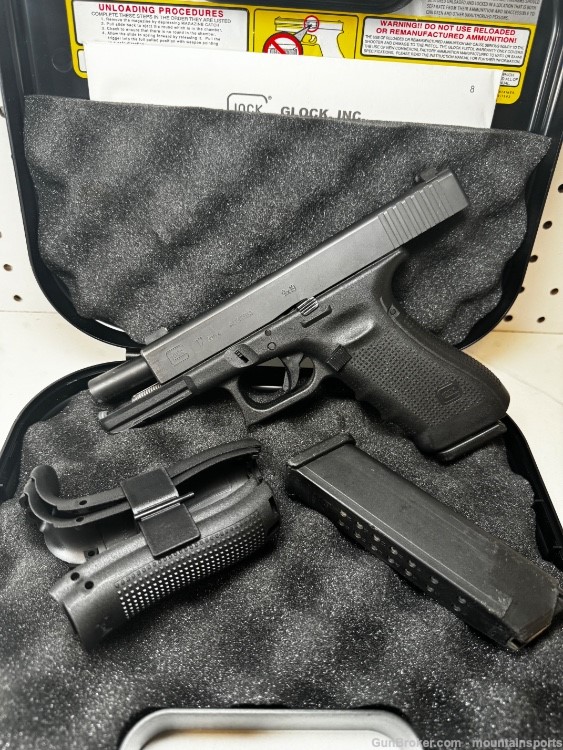 Glock 17 GEN4 9mm Night Sights Police Trade NICE No Reserve NR-img-9