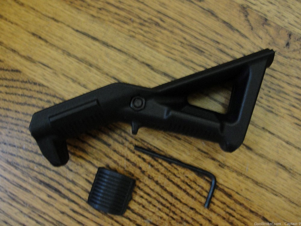 Black Polymer Angled Foregrip - FREE Shipping-img-0