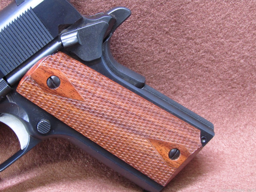 Remington 1911-R1 45 ACP Semi Auto Pistol 2x 7 RD Mags Like New-img-10