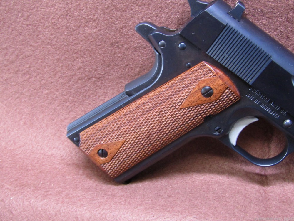 Remington 1911-R1 45 ACP Semi Auto Pistol 2x 7 RD Mags Like New-img-2
