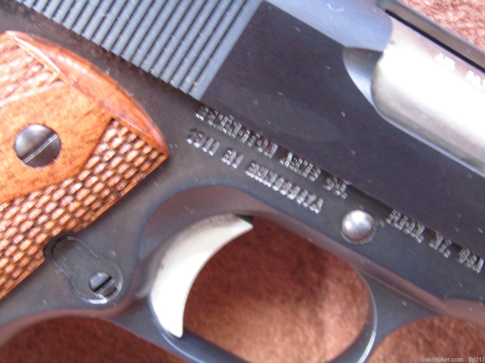 Remington 1911-R1 45 ACP Semi Auto Pistol 2x 7 RD Mags Like New-img-4
