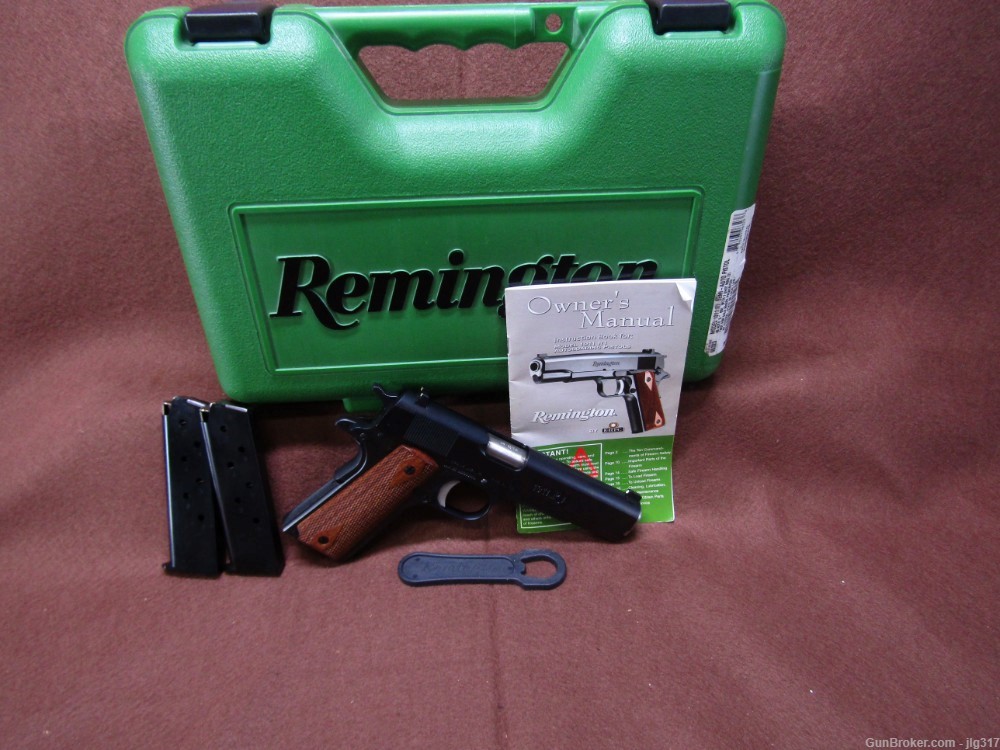Remington 1911-R1 45 ACP Semi Auto Pistol 2x 7 RD Mags Like New-img-0