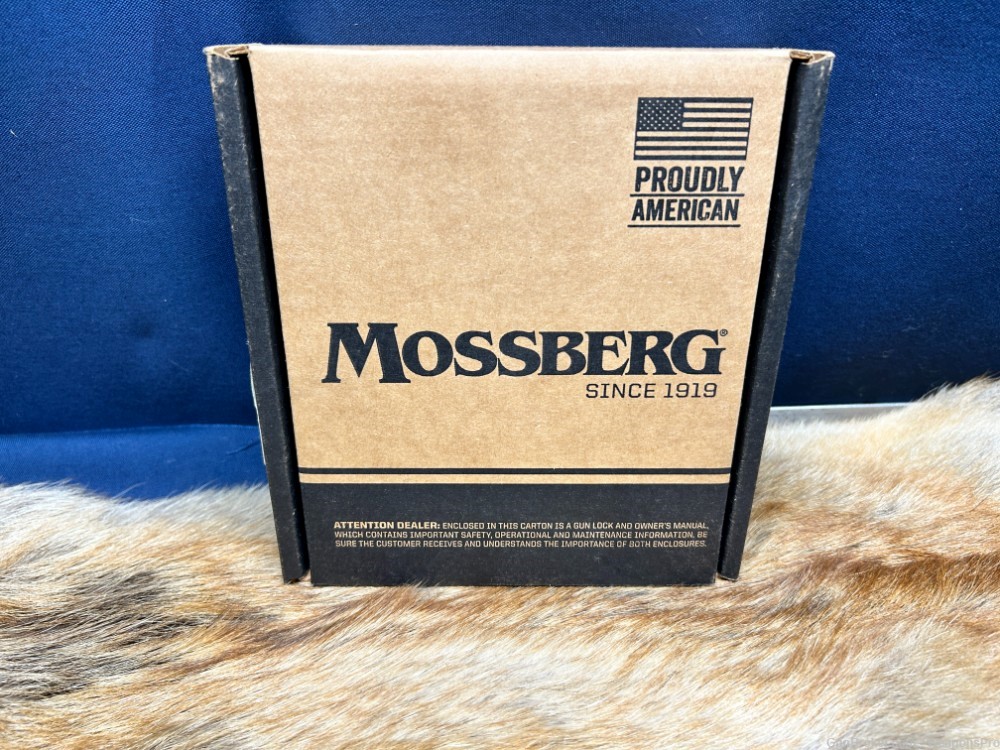 Mossberg MC2C 9mm 4" Barrel blk  1-15rd Magazine 1-13rd magazine-img-11