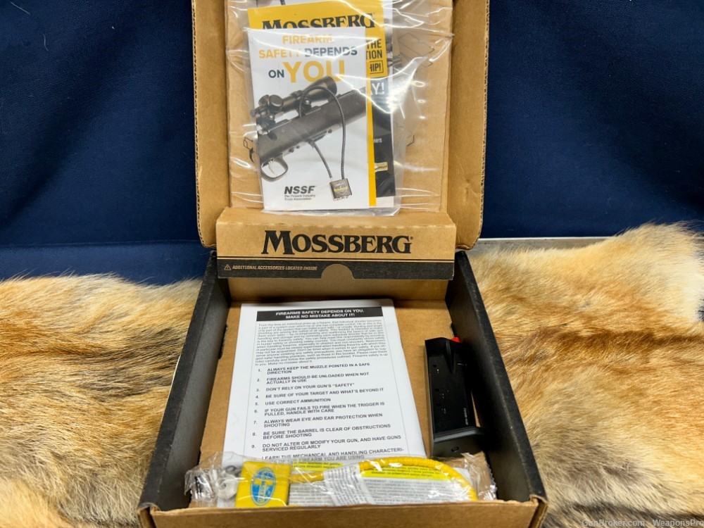 Mossberg MC2C 9mm 4" Barrel blk  1-15rd Magazine 1-13rd magazine-img-9