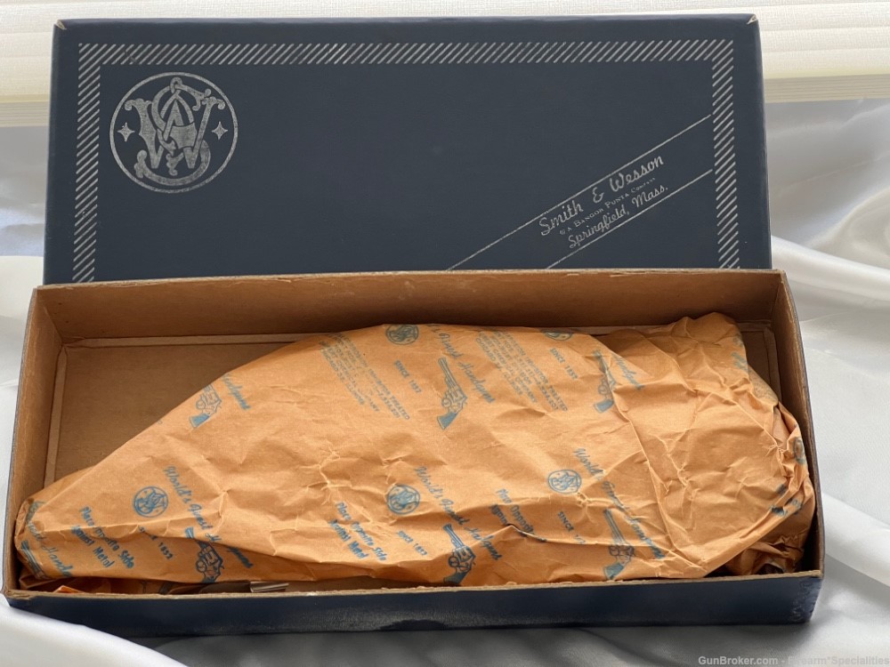 SMITH & WESSON VINTAGE  MODEL 66 COMBAT MAGNUM FACTORY BOX  FULL DOCUMENTS -img-4