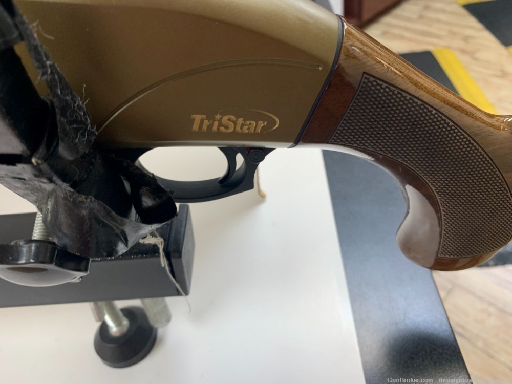 Tristar Viper G2 Bronze 20GA Shotgun W/Box-img-9