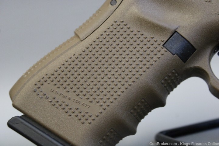 Glock 19 Gen 4 9mm FDE Item DS-2-img-10