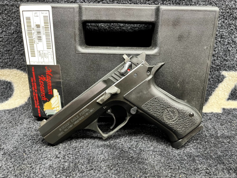 USED Magnum Research Baby Eagle in .45 ACP with 3.7" Brl and 1-10 Rnd Mag!-img-5