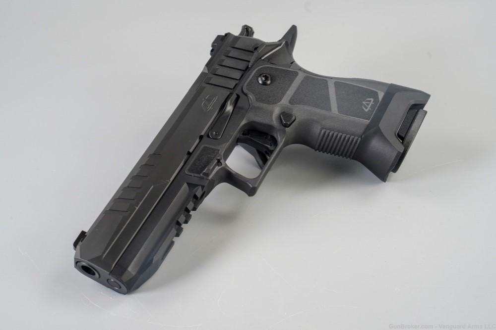 Oracle OA 2311 Full Size 9mm Semi Automatic Pistol!-img-3