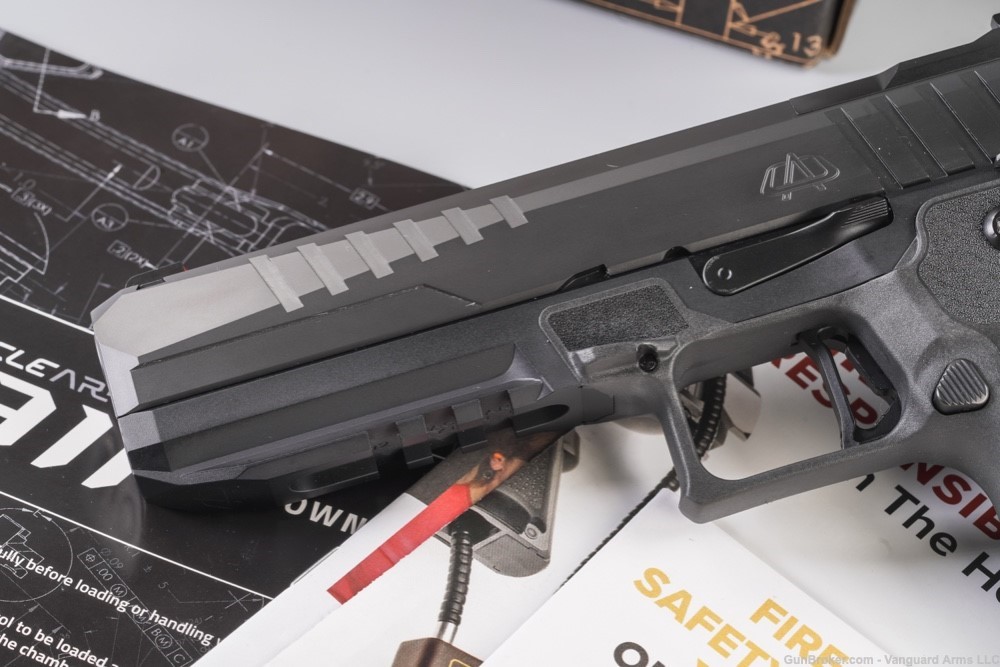 Oracle OA 2311 Full Size 9mm Semi Automatic Pistol!-img-4