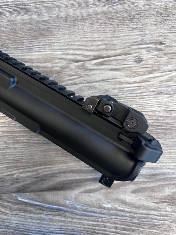 Colt M4/ FBI Build 11.5 Upper  W/ Troy sights and Inforce Flashlight -img-8