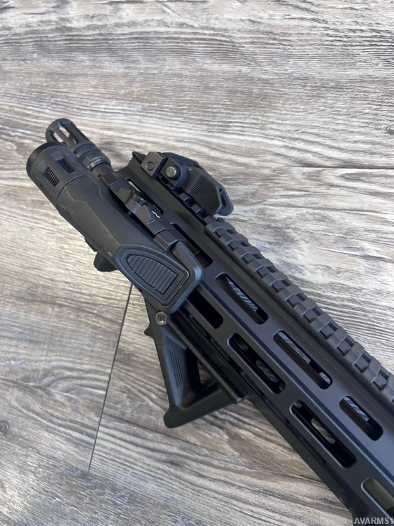 Colt M4/ FBI Build 11.5 Upper  W/ Troy sights and Inforce Flashlight -img-1