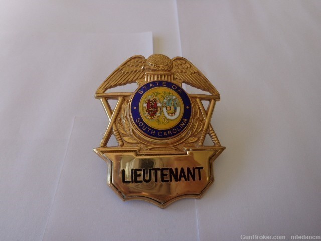  SLED badge, State of South Carolina, Lieutenant -img-0