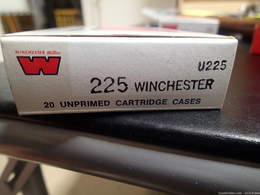 WINCHESTER 225 WIN BRASS UNPRIMED CASES NEW 20CT-img-0