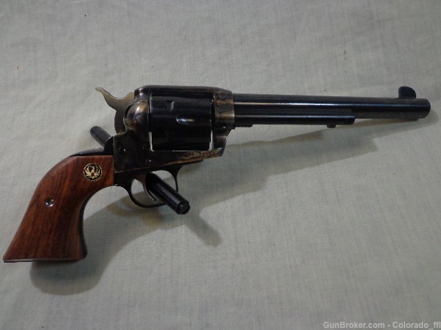 Ruger Vaquero, 45 Colt, 7 1/2 blue/case colored - excellent!-img-3