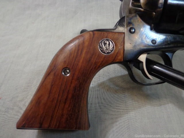 Ruger Vaquero, 45 Colt, 7 1/2 blue/case colored - excellent!-img-4