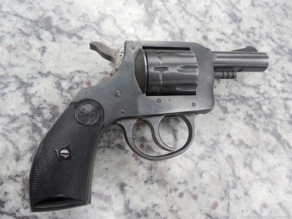 H&R 929 .22LR Revolver NO RESERVE-img-9