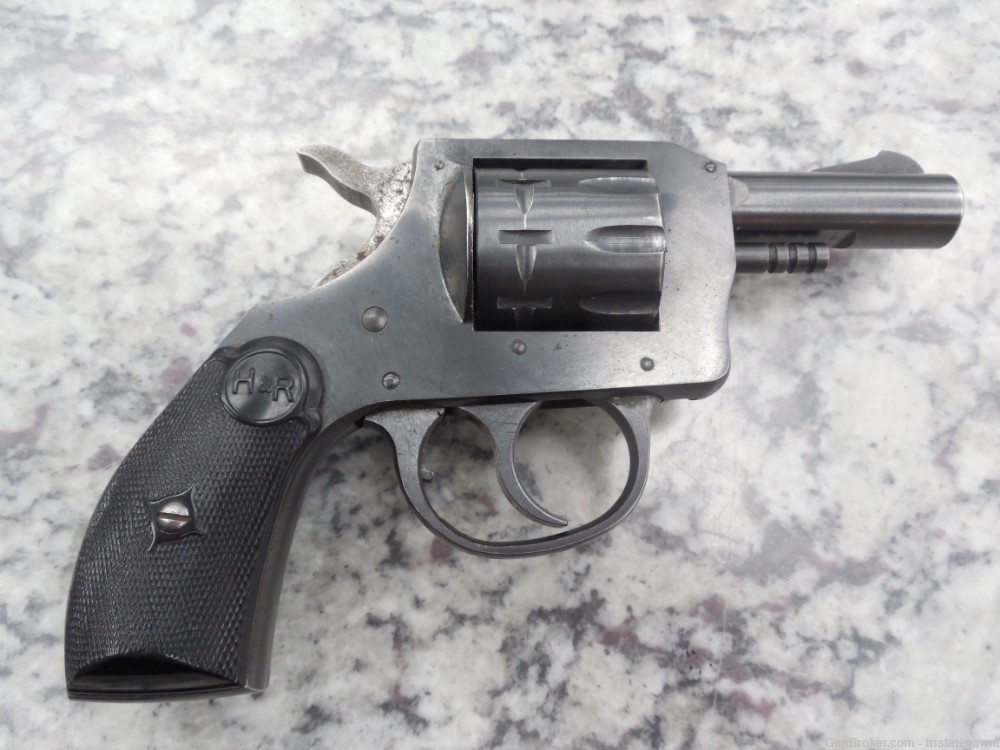 H&R 929 .22LR Revolver NO RESERVE-img-3