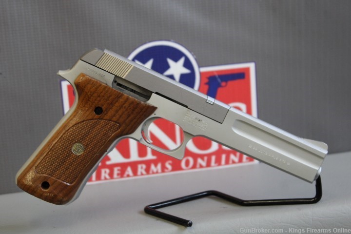 Smith & Wesson 622 .22 LR Item P-165-img-0