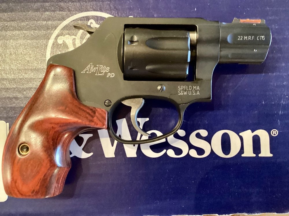 S&W 351PD Airlite NEW-img-3