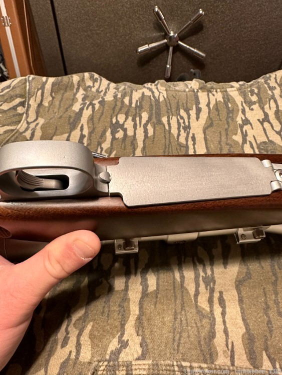 Winchester Model 70 Featherweight Classic Stainless 243-img-13
