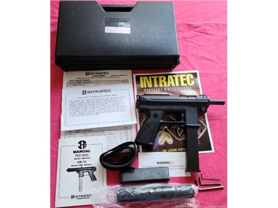ICONIC RARE MINT BOXED INTRATEC AB-10 MFG 2000 9mm 
