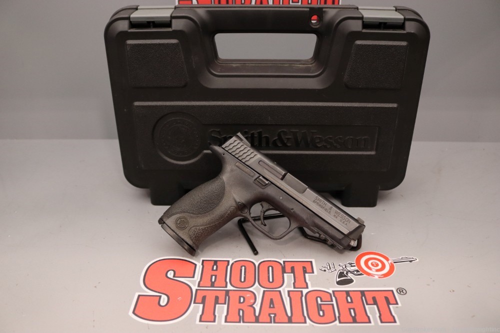 Smith and Wesson M&P40 .40S&W 4.25" w/ Case-img-0
